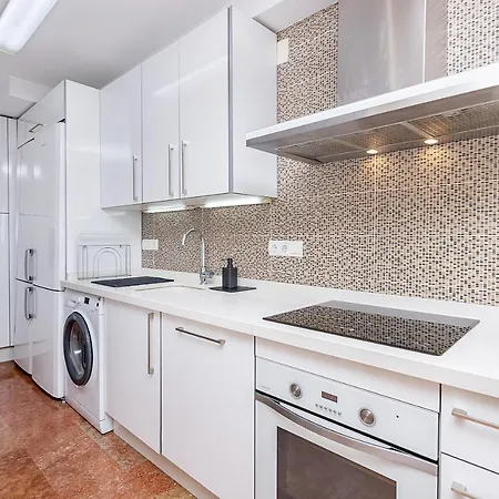 Bhost - The King Apartment *