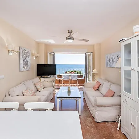 Bhost - The King Fuengirola