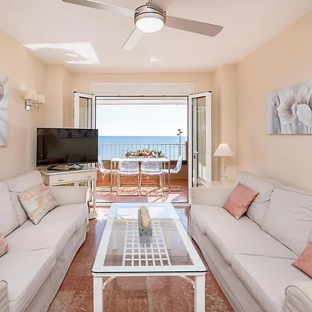 Bhost - The King Lägenhet